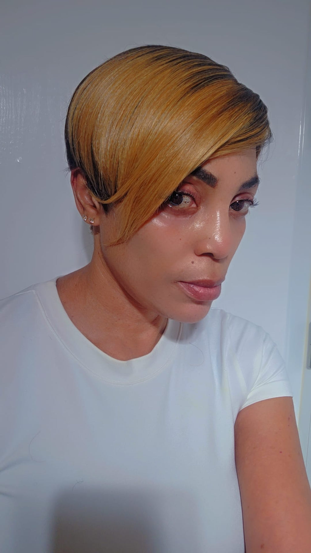 Luxury Pixie Cut Wig – Sleek Finish